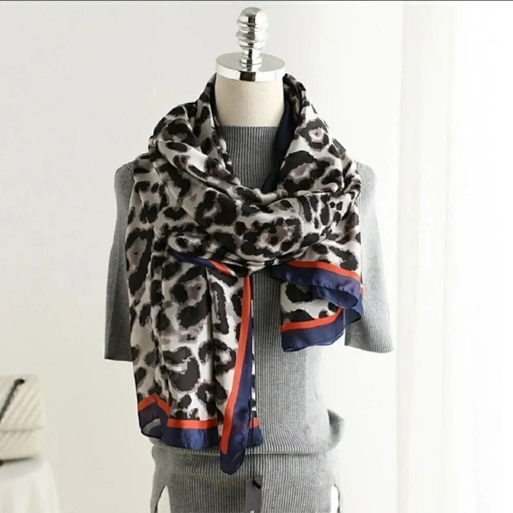 Animal Print Fashion Scarf – Bold, Trendy & Timeless Accessory